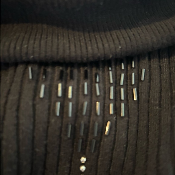 Yuka Black Sleeveless Ribbed Tank beaded Top Size‎ M - Picture 8 of 10